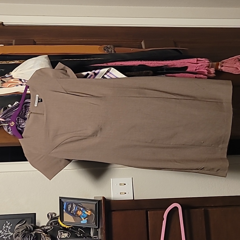 Brown dress